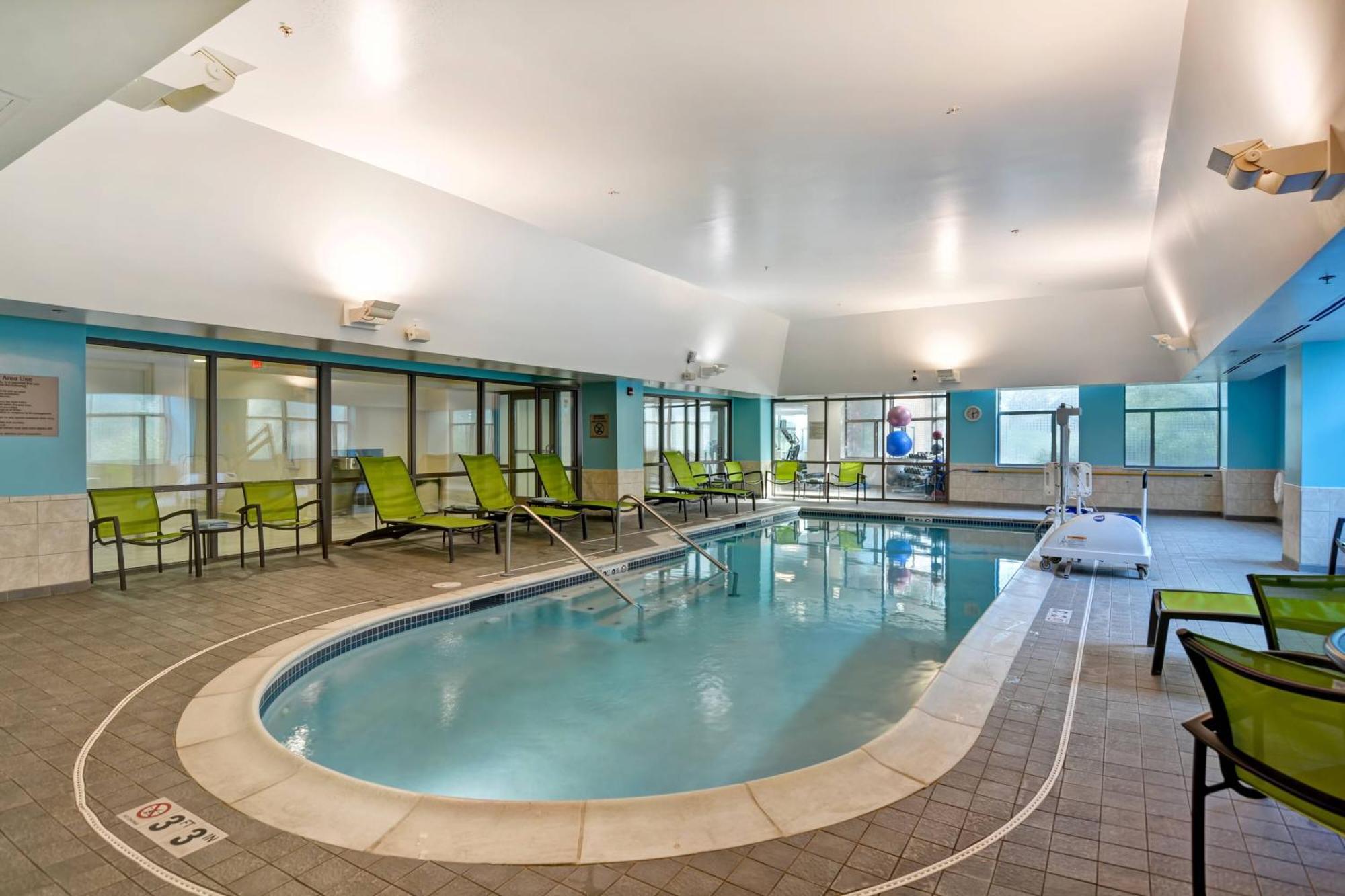 Springhill Suites By Marriott Cincinnati Midtown Eksteriør billede