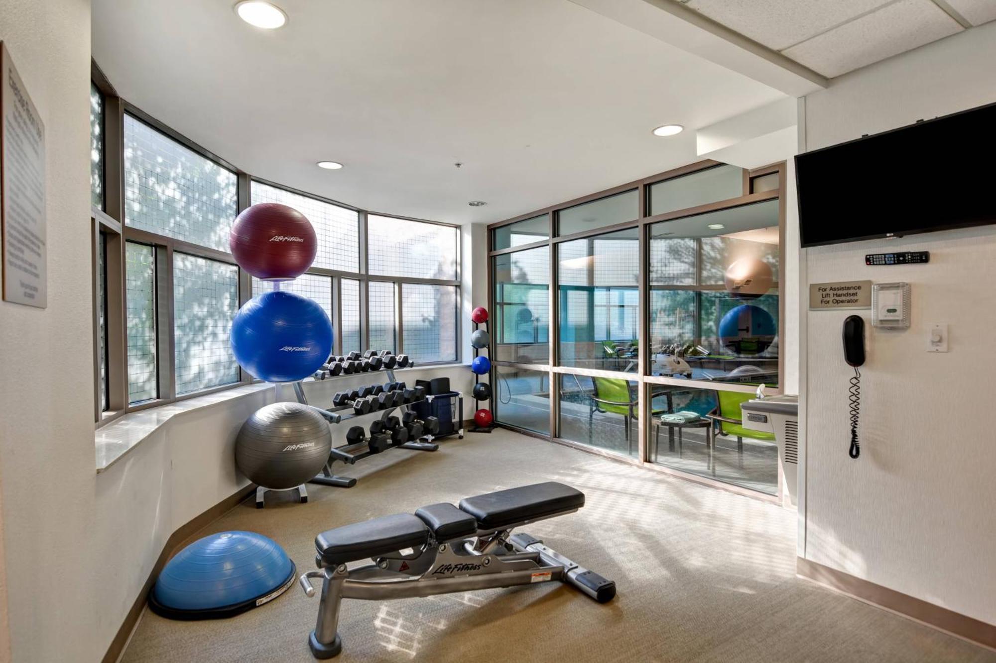 Springhill Suites By Marriott Cincinnati Midtown Eksteriør billede
