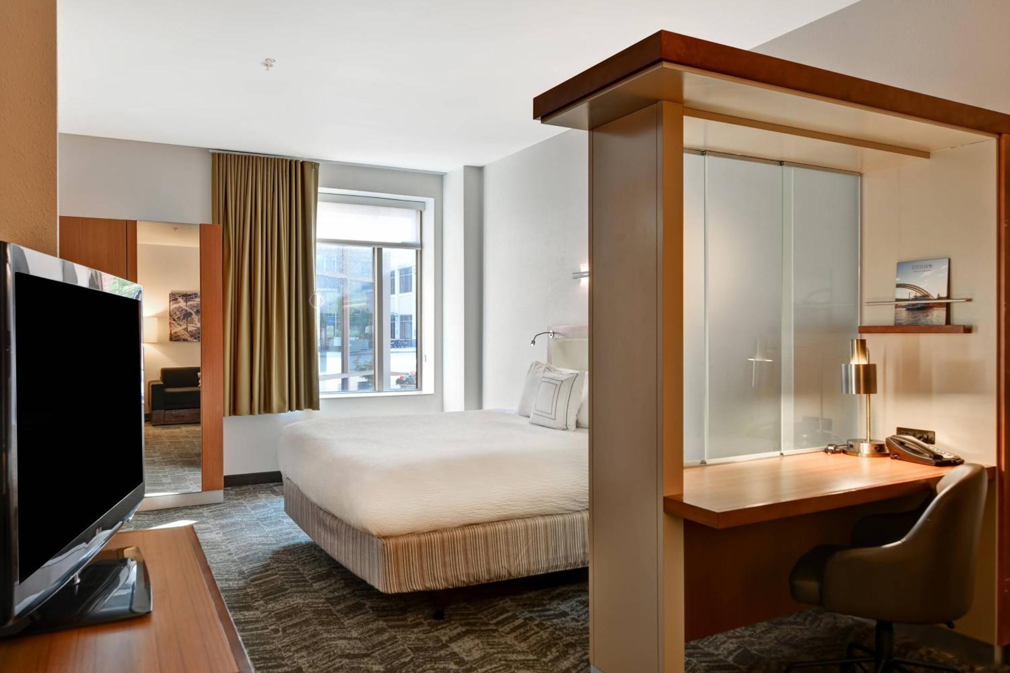 Springhill Suites By Marriott Cincinnati Midtown Eksteriør billede