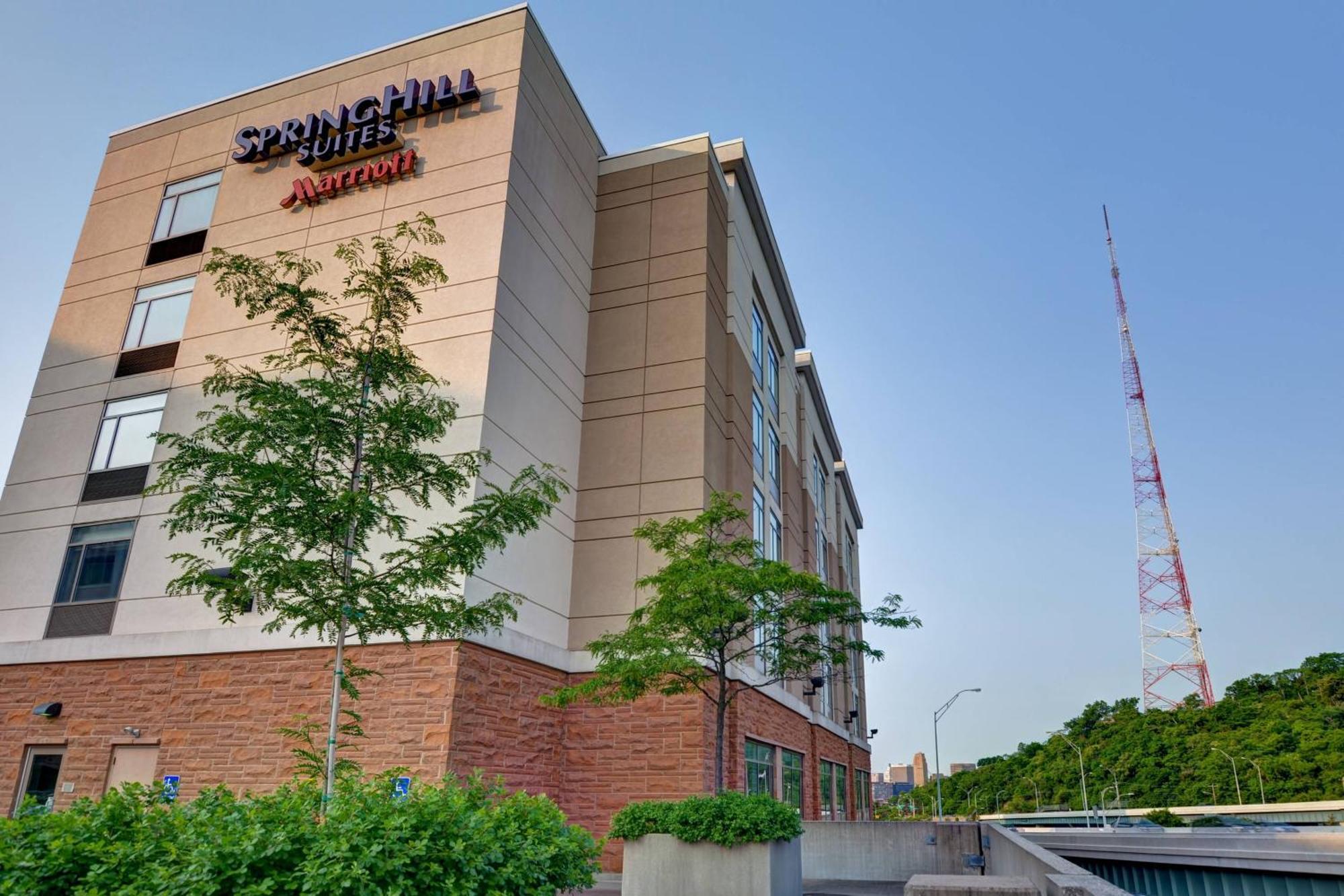 Springhill Suites By Marriott Cincinnati Midtown Eksteriør billede